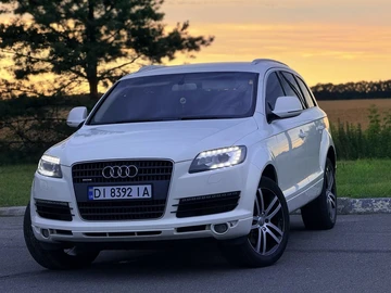 Авто Audi Q7 2007 № 8963112