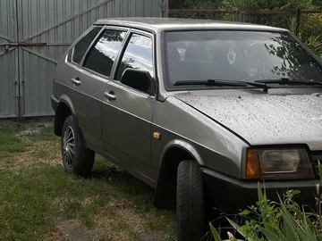 Авто ВАЗ 2109 1990 № 8963113