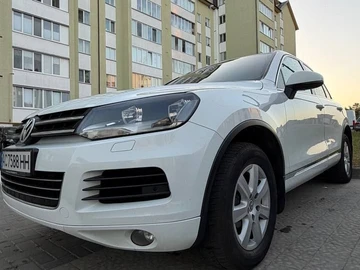 Авто Volkswagen Touareg 2013 № 8963155