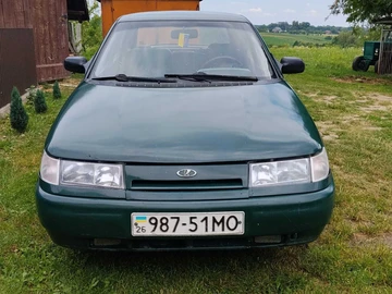 Авто ВАЗ 2110 1999 № 8963211