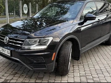 Авто Volkswagen Tiguan 2017 № 8963335