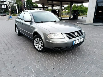 Авто Volkswagen Passat Sedan 2003 № 8963445