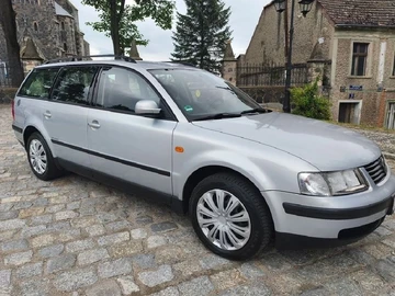 Авто Volkswagen Passat Sedan 1997 № 8963460
