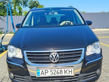 Авто Volkswagen Touran 2007 № 8963705
