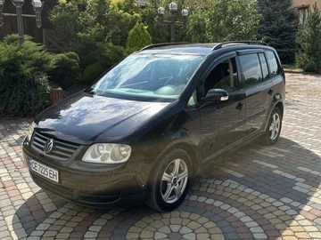 Авто Volkswagen Touran 2003 № 8963826