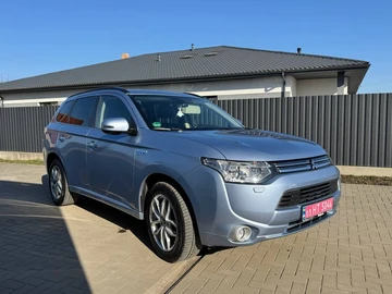Авто Mitsubishi Outlander 2013 № 8963968