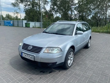 Авто Volkswagen Passat Sedan 2001 № 8964097