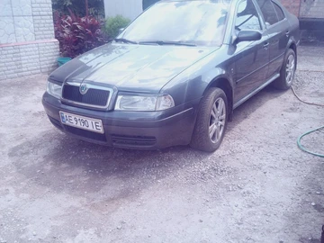 Авто Skoda 100 2008 № 8964152