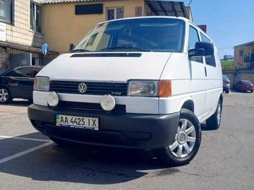 Авто Volkswagen Transporter 2001 № 8964232