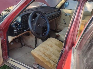 Авто Mercedes W123 1982 № 8964261