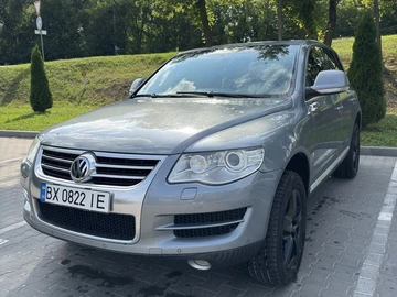 Авто Volkswagen Touareg 2007 № 8964312