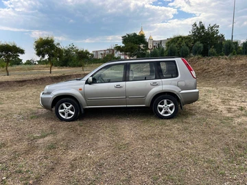 Авто Nissan X-Trail 2002 № 8964420