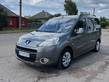 Авто Peugeot Partner 2010 № 8964422