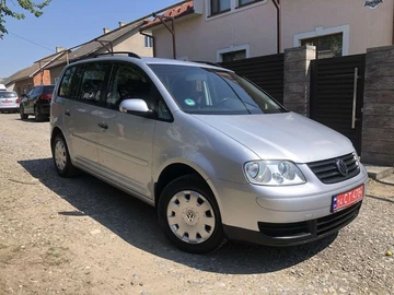 Авто Volkswagen Touran 2005 № 8964425