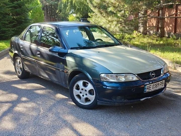 Авто Opel Vectra 2000 № 8964462