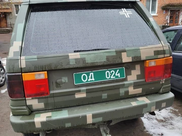 Авто Land Rover Range Rover 1998 № 8964512
