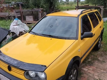 Авто Volkswagen Golf 1995 № 8964636