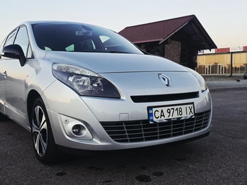 Авто Renault Grand Scenic 2011 № 8964718