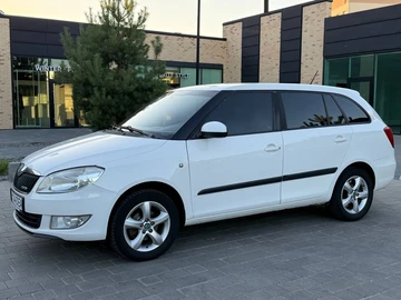 Авто Skoda Fabia 2011 № 8964805