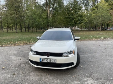 Авто Volkswagen Jetta 2011 № 8964964