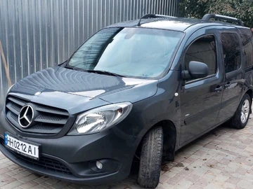 Авто Mercedes Mb 2012 № 8964970