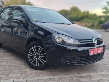 Авто Volkswagen Golf 2010 № 8965192