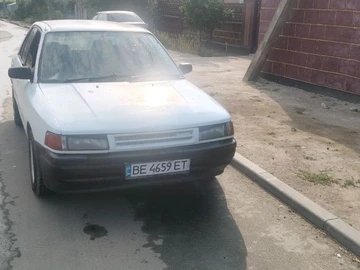Авто Mazda Familia 1986 № 8965213