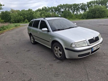 Авто Skoda Octavia 2004 № 8965255