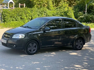 Авто Chevrolet Aveo 2009 № 8965314