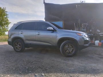 Авто KIA Sorento 2010 № 8965353
