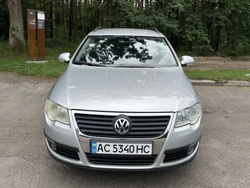 Авто Volkswagen Passat Variant 2006 № 8965438