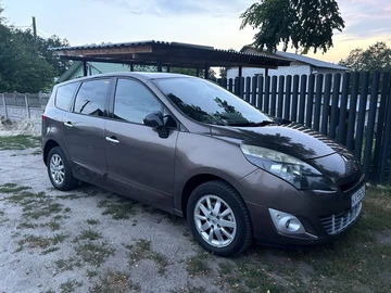 Авто Renault Grand Scenic 2011 № 8965447