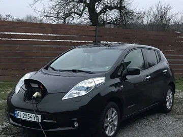 Авто Nissan Leaf 2011 № 8965450