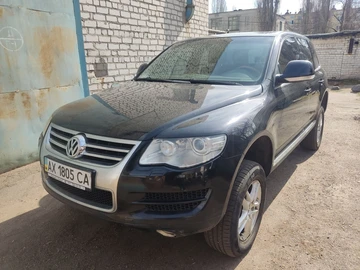 Авто Volkswagen Touareg 2008 № 8965637