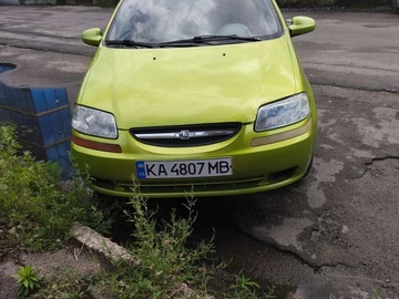 Авто Chevrolet Aveo 2005 № 8965870