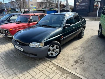 Авто Ford Escort 1997 № 8965883