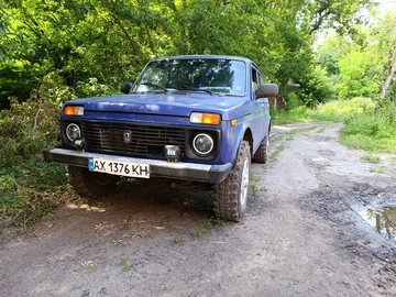 Авто ВАЗ 2121 1998 № 8966069