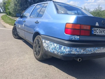 Авто Volkswagen Vento 1993 № 8966071