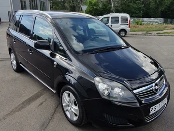 Авто Opel Zafira 2010 № 8966077