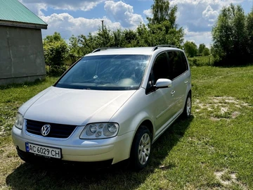 Авто Volkswagen Touran 2003 № 8966081