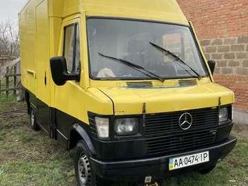 Авто Mercedes Sprinter 1995 № 8966393
