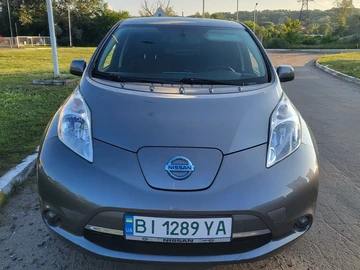 Авто Nissan Leaf 2015 № 8966396