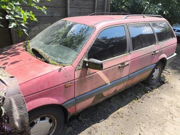 Авто Volkswagen Passat Variant 1992 № 8966498