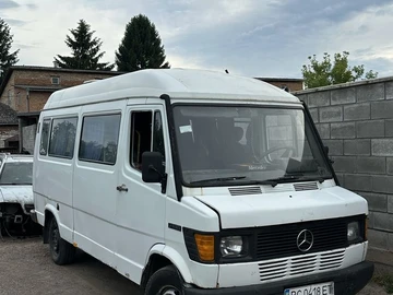Авто Mercedes T-Mod  1992 № 8966507