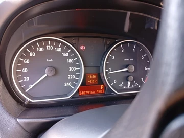 Авто BMW 1 Серия 2005 № 8966691