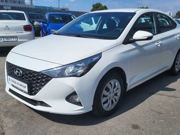 Авто Hyundai Accent 2021 № 8966699