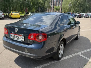 Авто Volkswagen Jetta 2006 № 8966783