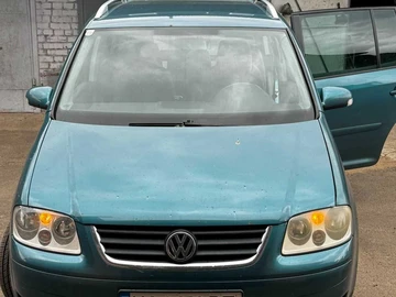 Авто Volkswagen Touran 2003 № 8966818