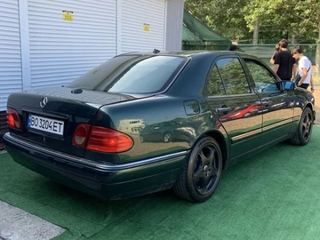 Авто Mercedes E Серия 1997 № 8966988