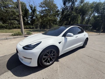 Авто Tesla Model 3 2020 № 8966997